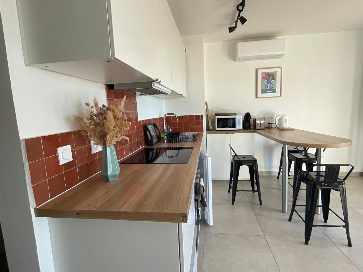 Appartement Cosy Vue Mer A 50 M De La Plage - Refait A Neuf Et Climatise Le Pradet Εξωτερικό φωτογραφία